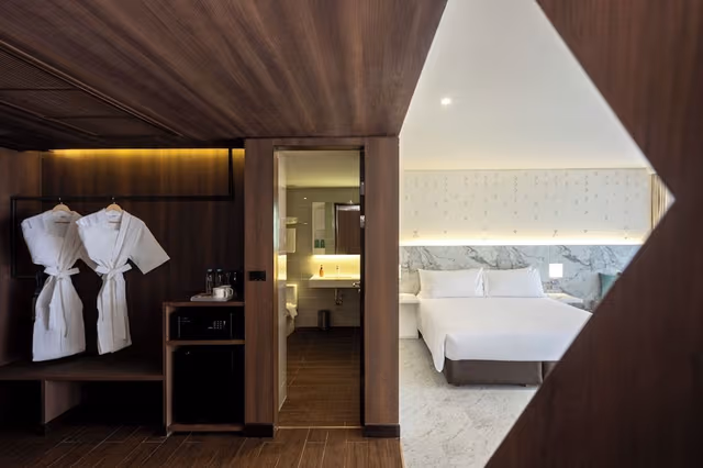 Executive Double Room, River View