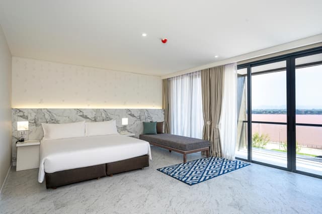 Suite King