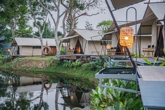 Tent