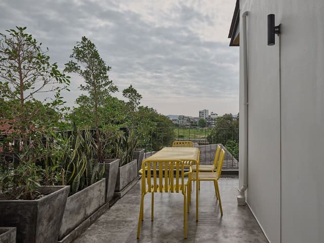 Honeymoon Studio Suite