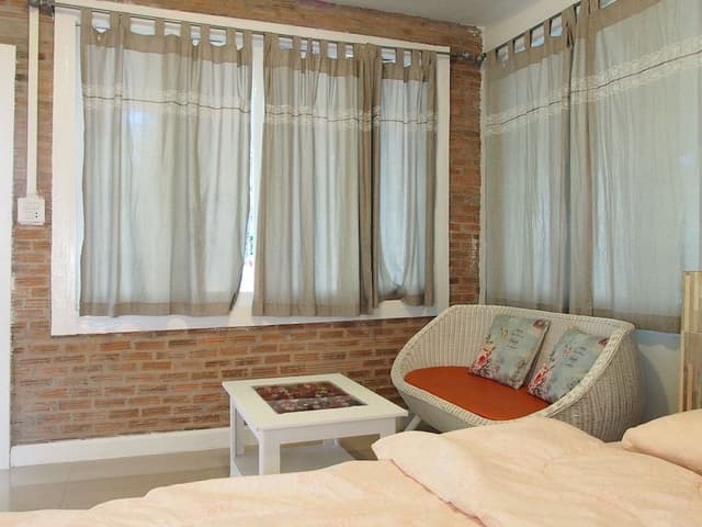 Family Cottage, 1 King Bed, Patio, Garden Area
