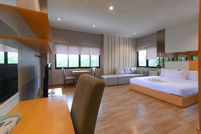 Junior Suite Garden View