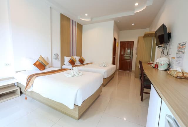 Deluxe Triple Room