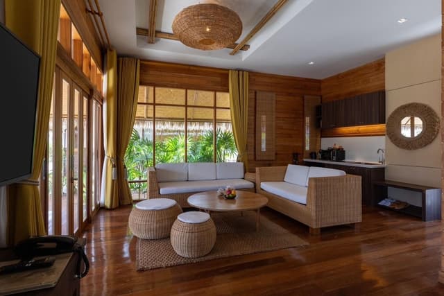 Villa - Pool View