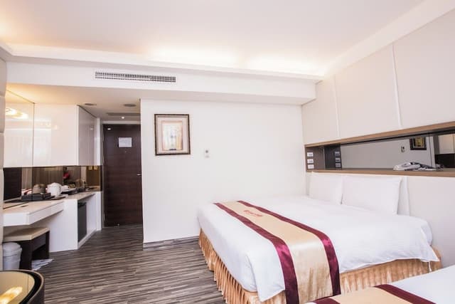 Standard Triple Room with 1 Double Bed and 1 Single Bed, Non Smoking