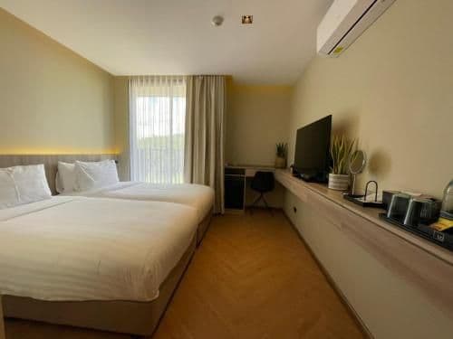 Standard Room with twin beds
