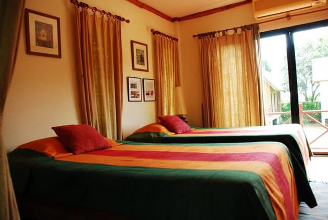 Deluxe Room - Lakeside