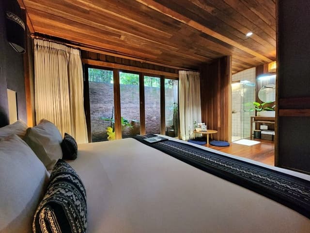 Deluxe Room, Garden View