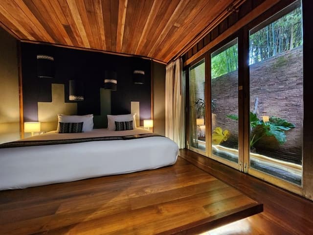 Deluxe Room, Garden View