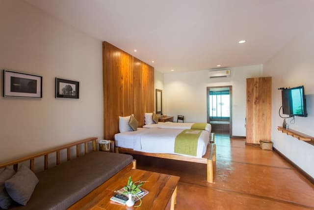 Sri Villa (Bathtub) - (zone2)