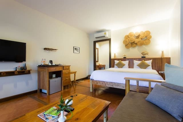 Sri Villa (Bathtub) - (zone2)
