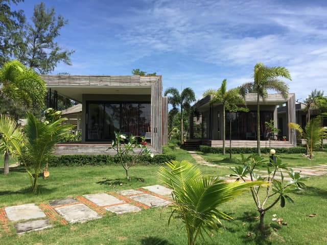 Deluxe Bungalow