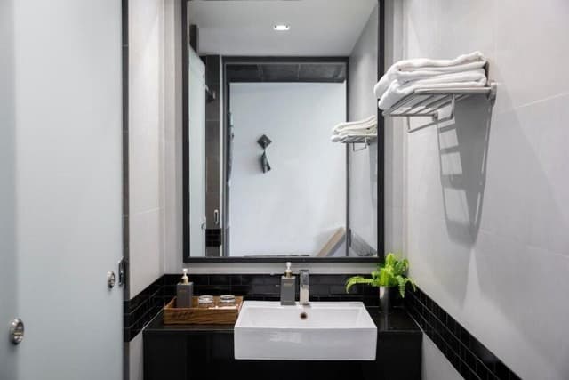 Deluxe Double Room, Pool View