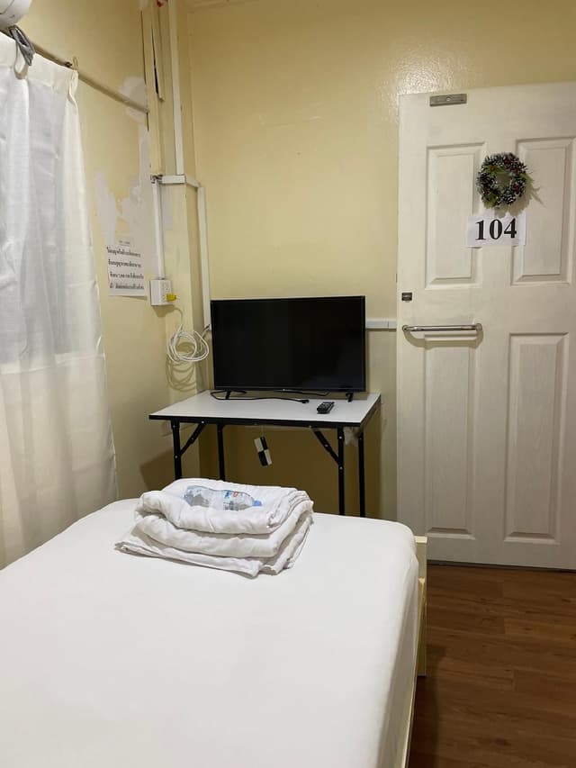 Sky Single Room