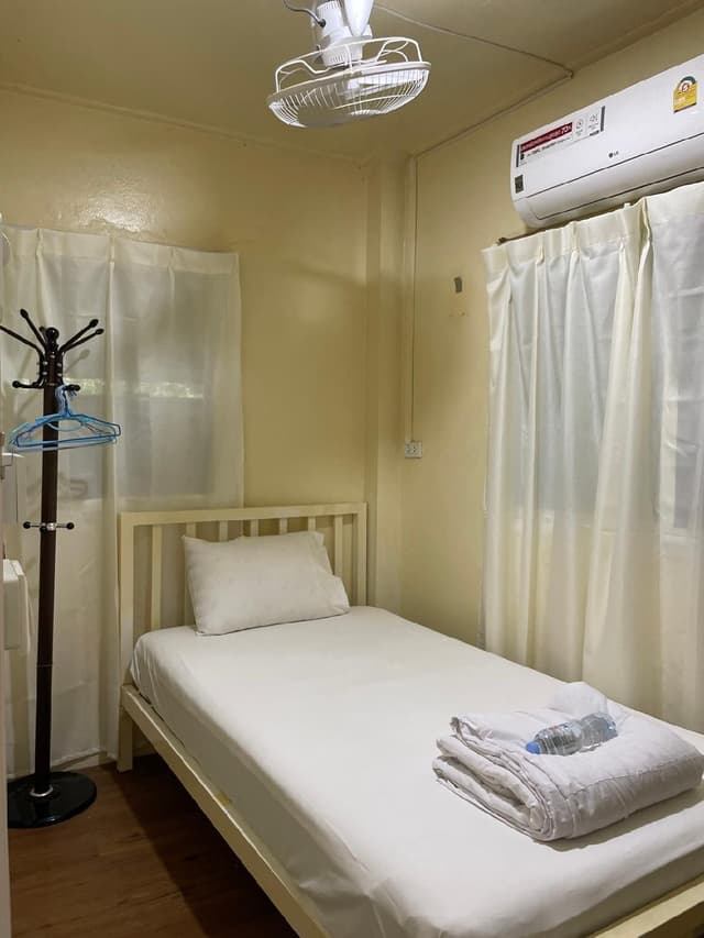 Sky Single Room