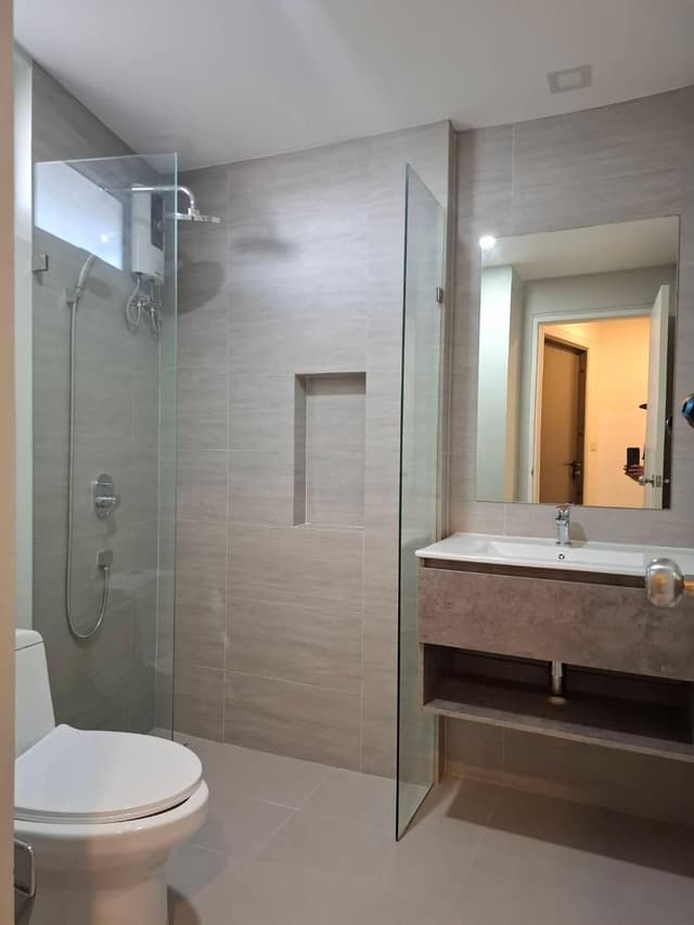 2 Bedroom - 1 Double, 1 Single, Non-Smoking