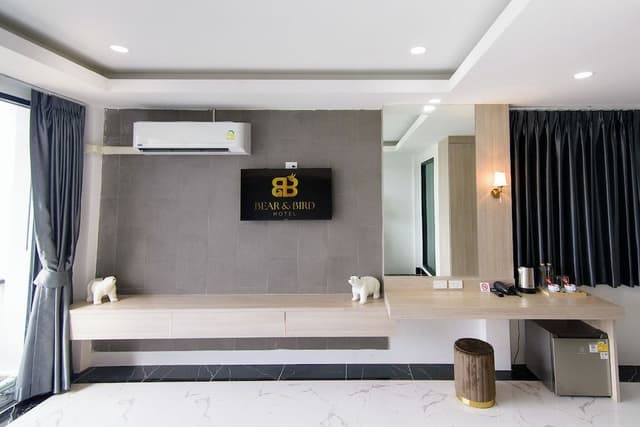Deluxe Double Room, City View