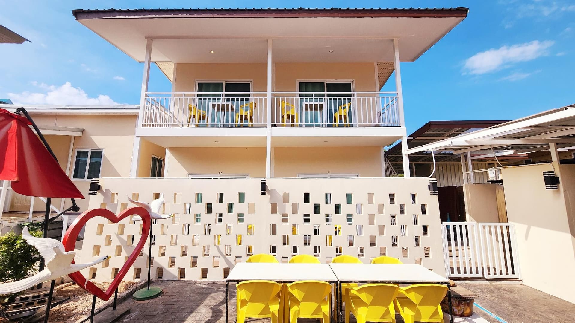 วันมอร์ รีสอร์ท เกาะล้าน