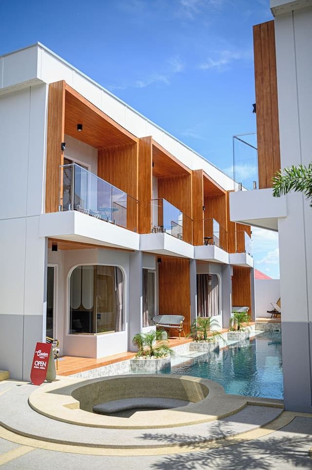 Caviar Pool Access A