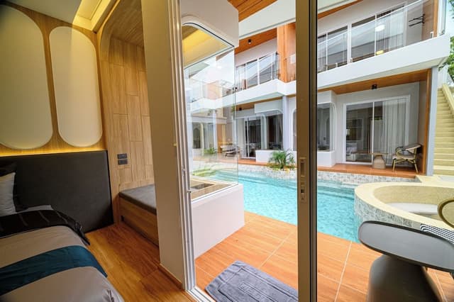Caviar Pool Access A