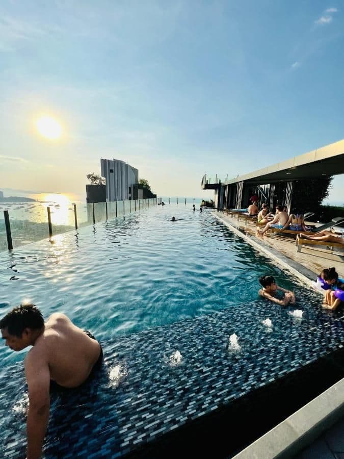 อพาร์ตเมนต์ 1 ห้องนอน 1 ห้องน้ำส่วนตัว ขนาด 32 ตร.ม. – ถนนเลียบชายหาด
