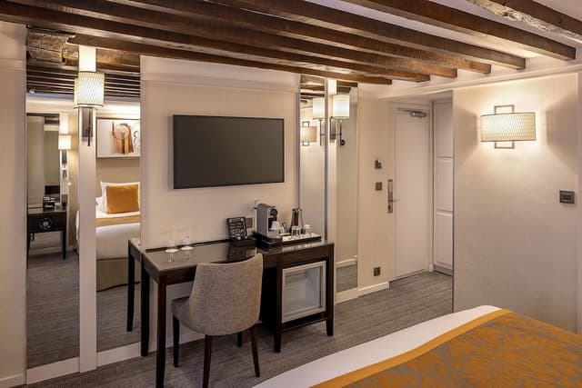Superior Room, 1 Queen Bed (Larger Room)