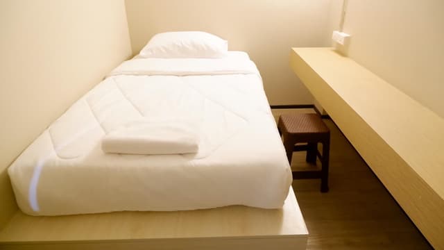 Dormitory Room with Single Bed