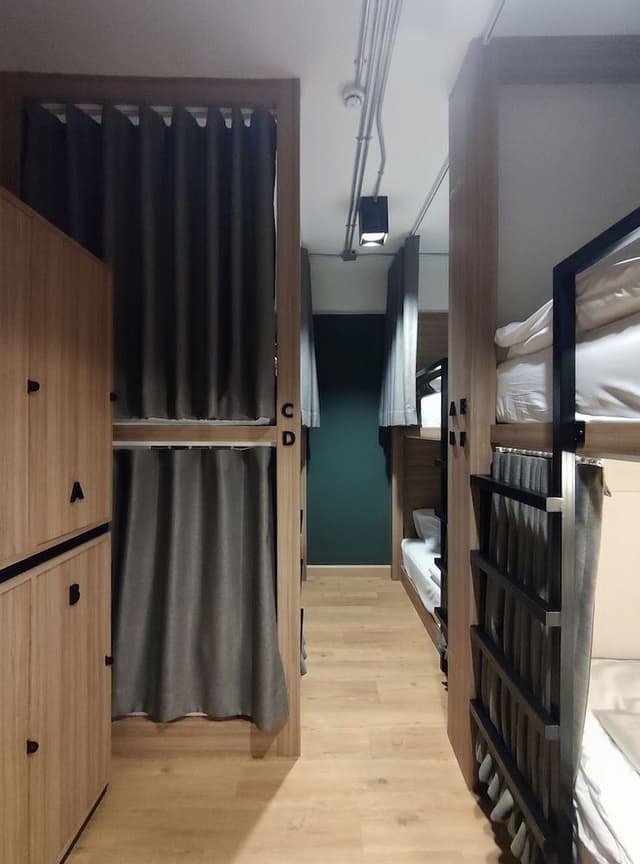 Bed in 6-Bed Mixed Dormitory Room