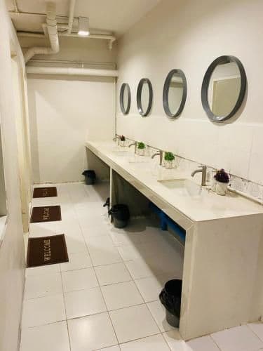 4 Bed Mixed Community Dorm