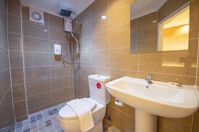 Deluxe Twin Room, Non Smoking, City View
