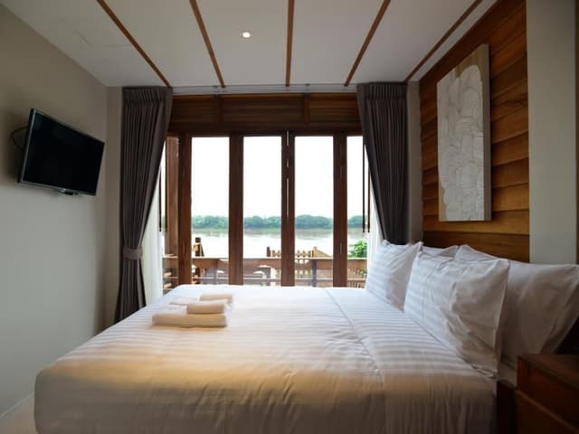 First Floor Room