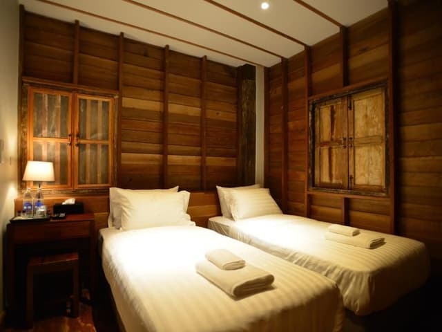 Superior Twin Bed