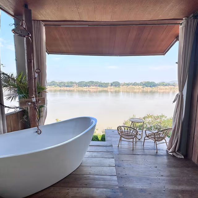 River View Suite with Spa Bath