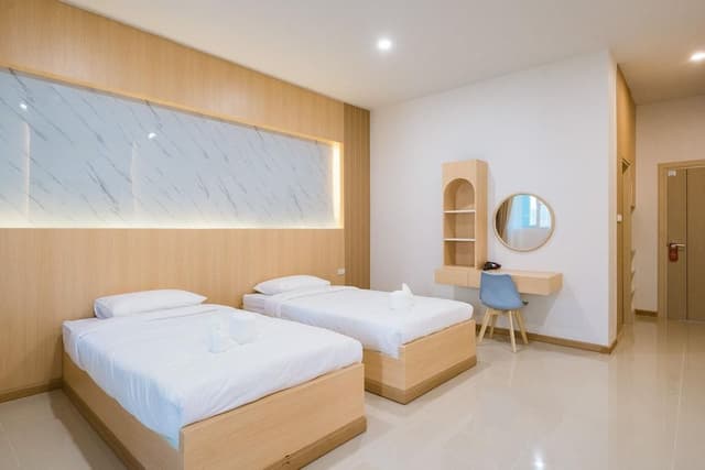 Deluxe Twin Room