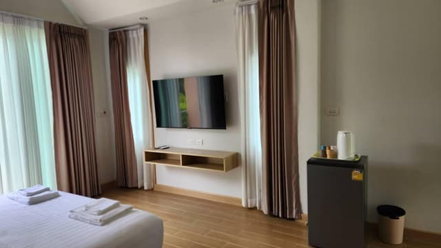 River View King Room
