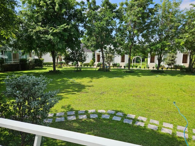 Garden View Twin Room