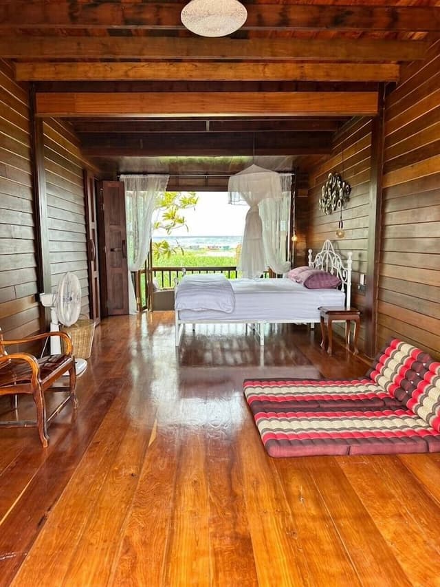 Deluxe Balcony River View