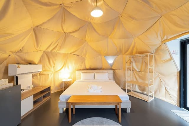 Tent
