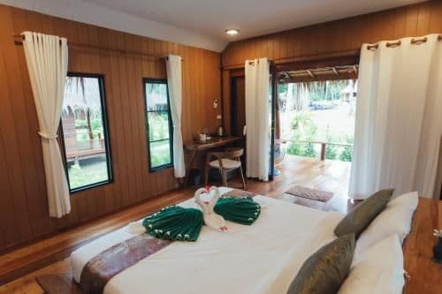 Deluxe Bungalow