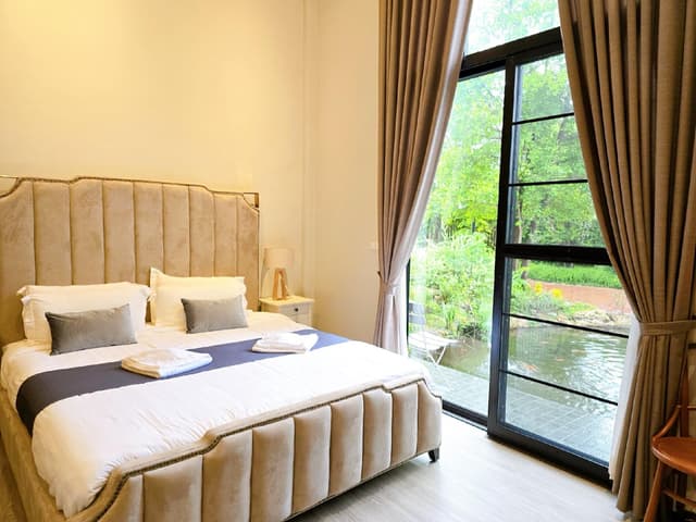 Deluxe Garden Room