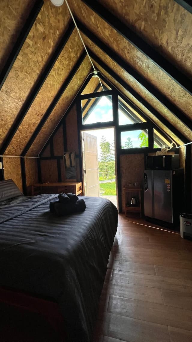 Standard Chalet