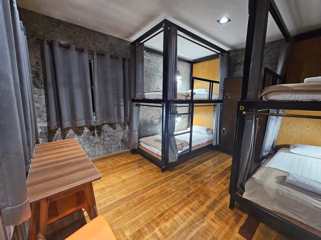 Bunk Bed in Mixed Dormitory Room B