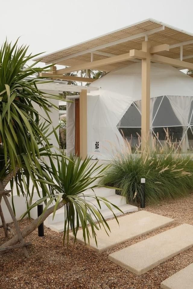 Dome Family Room