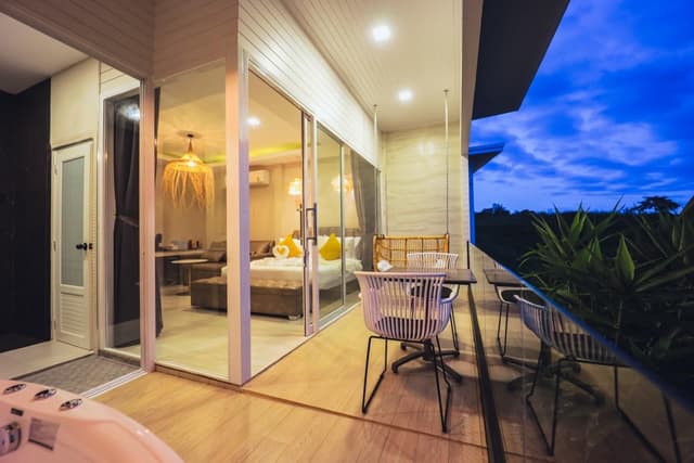 Villa Deluxe