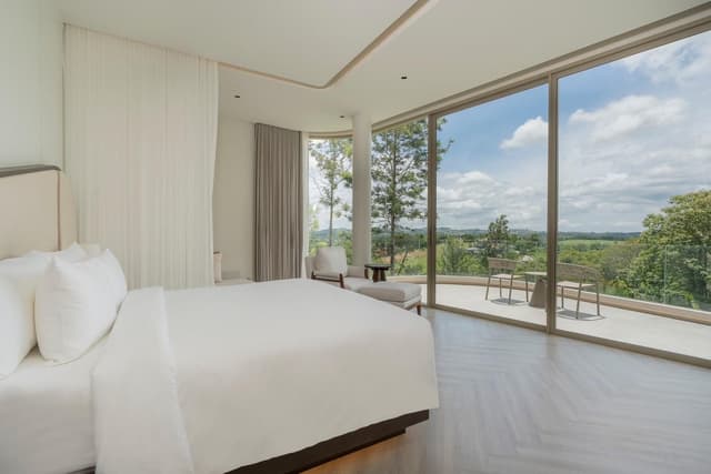 Romantic Mountain View Villa