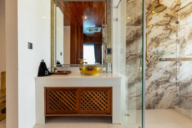 Deluxe Pool Access Room