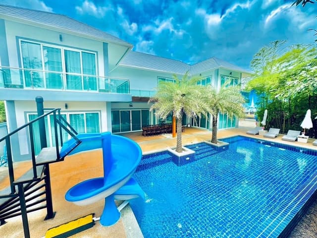 Pool Villa