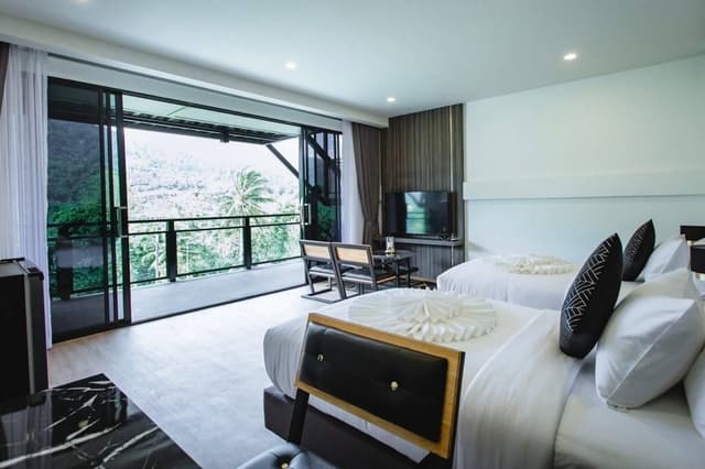 Deluxe Twin Room