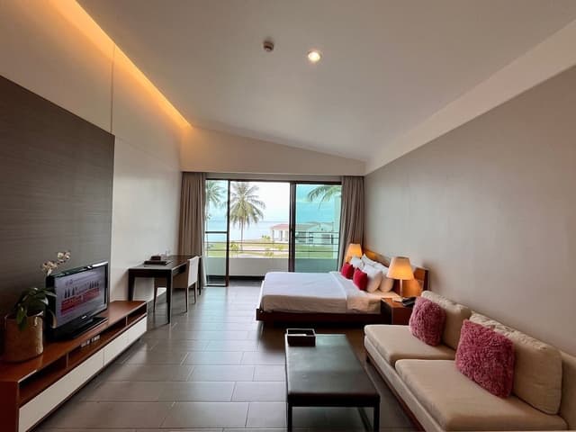 Classic Studio, Balcony, Partial Sea View