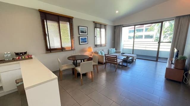 Premier Quadruple Room, Balcony, Park View